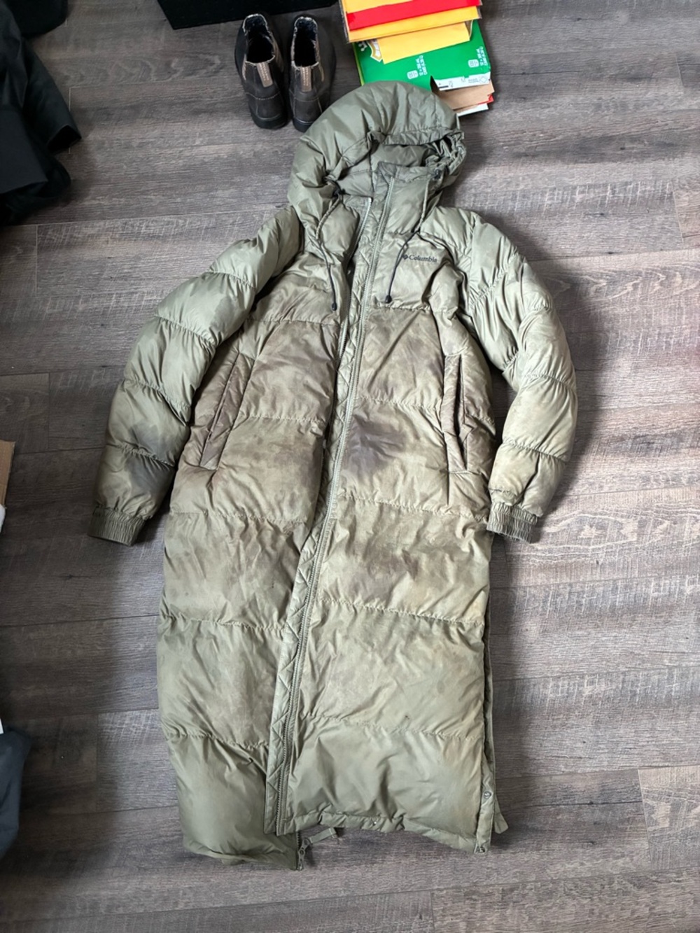 Columbia Olive Green Quilted Jacket with Logo Tag